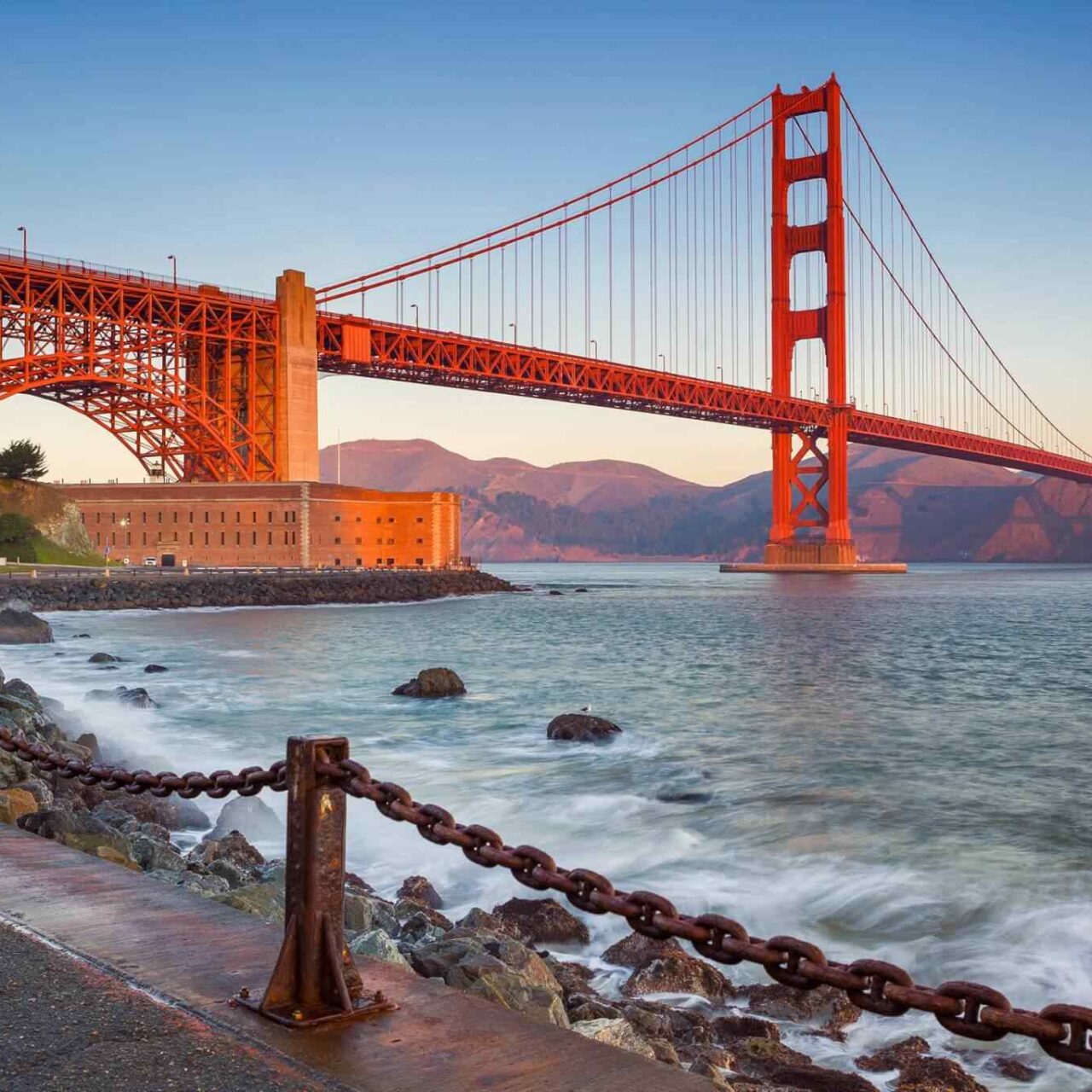 https://fr.usb-travel.com/wp-content/uploads/sites/7/2018/09/destination-san-francisco-01-1280x1280.jpg