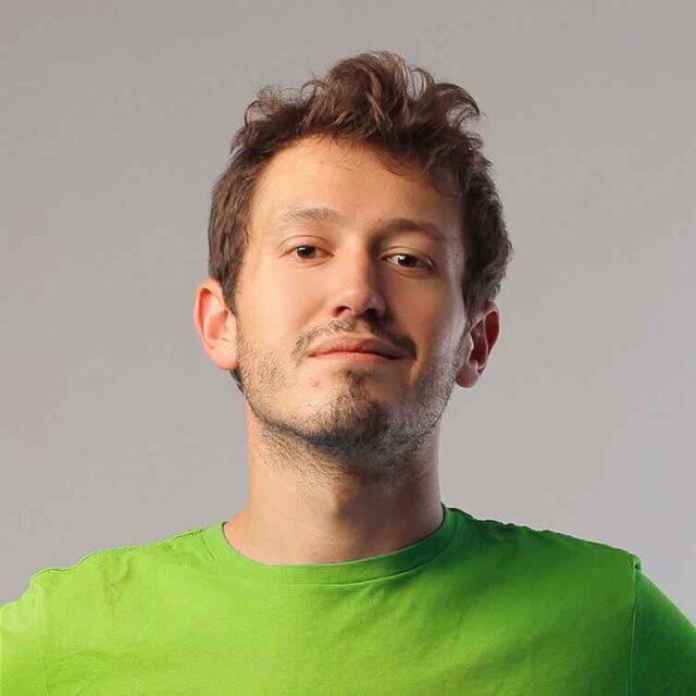 https://fr.usb-travel.com/wp-content/uploads/sites/7/2018/09/people-04-640x640.jpg